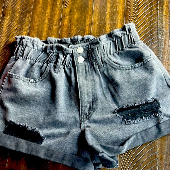 Forever 21 Pants - jean shorts black